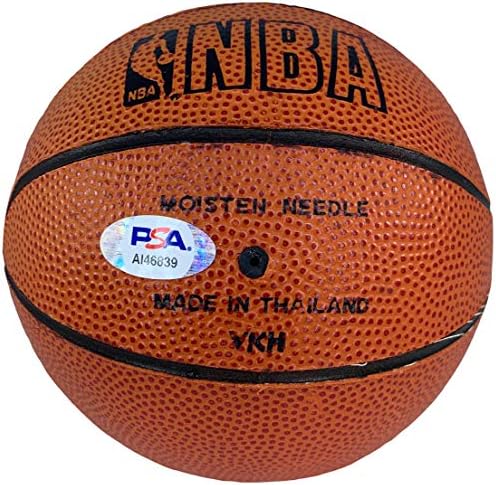 Алън Айвърсън с автограф подписа истински мини - баскетбол Philadelphia 76ers PSA