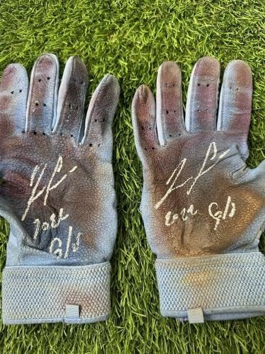 Роналд Acuna - младши . Използваните ръкавици за отбивания игри Atlanta Braves Син 2022 USA SM Auth - Използваните ръкавици